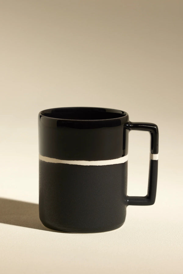 Sicilia Mug Black Radish