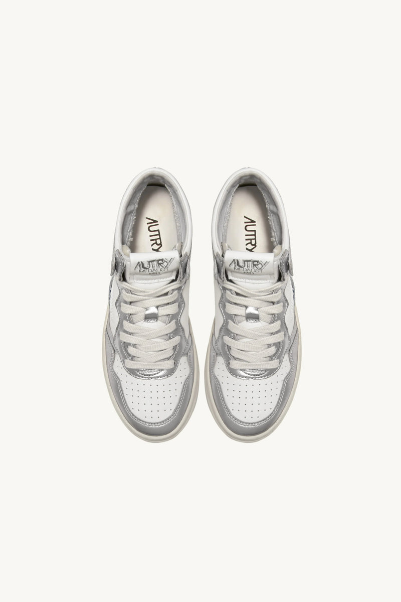 Medalist Mid Wom Sneakers White Silver