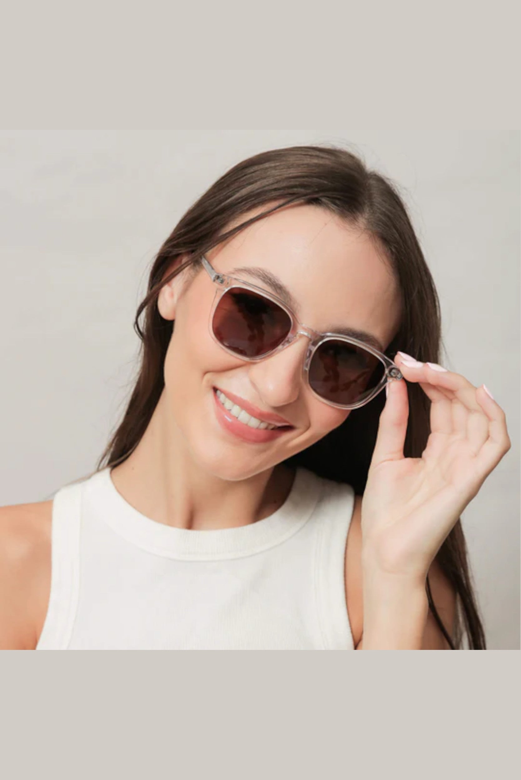 Holo Sun Glasses Ash Crystal CT - 100% Sisters Concept Store