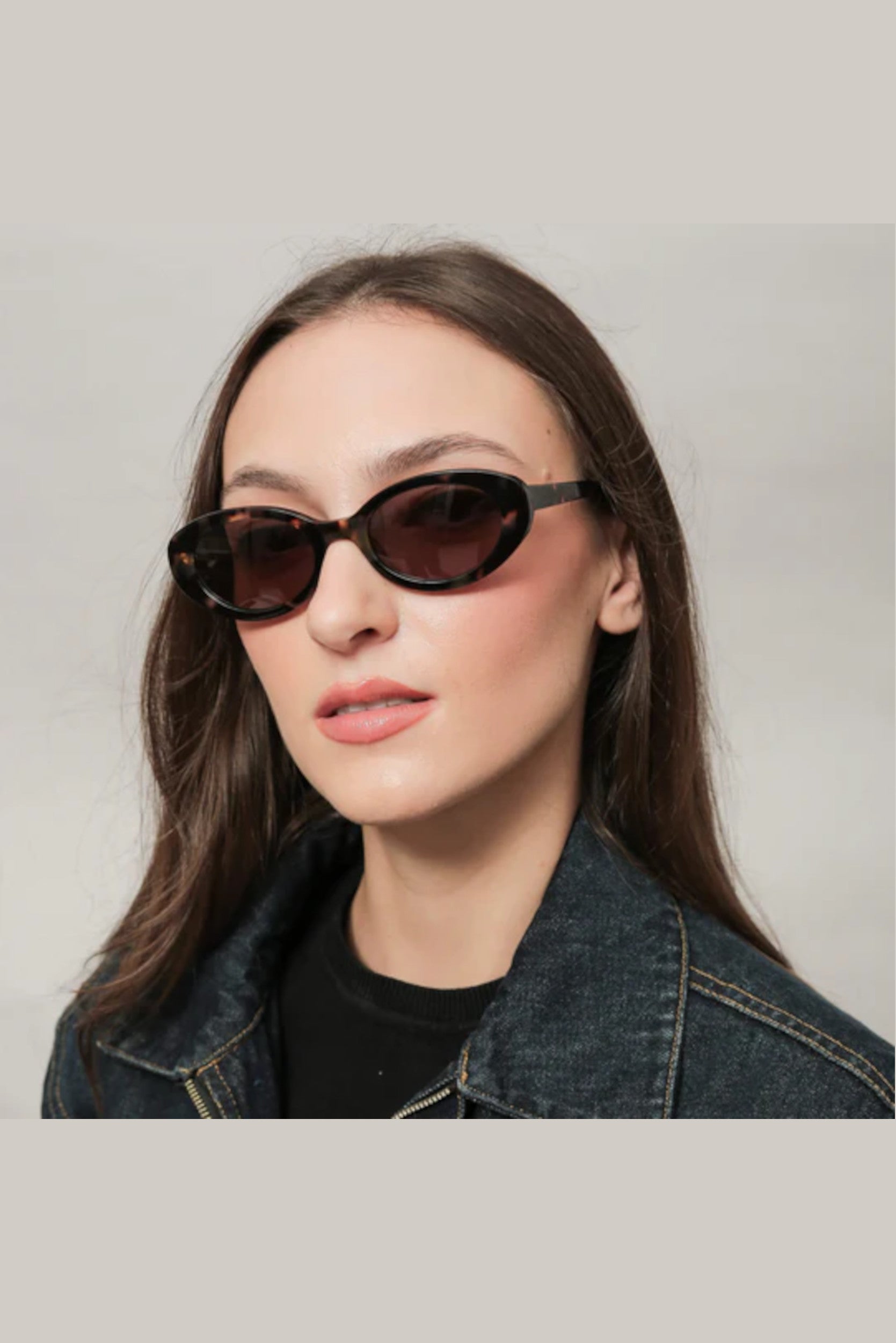 Holo Sun Glasses Kelly Mahogany Tortoise AT - 100% Sisters Concept Store